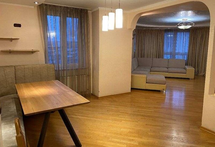 Продаж 4-кімнатної квартири по вул.Окіпної Раїси, 4 - фото 1