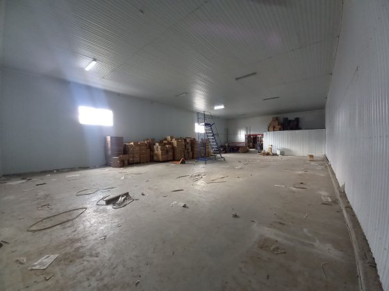 Здам декілька складів. 12 квартал. 100-700 м2 Антипил, сендвіч панелі Дніпро