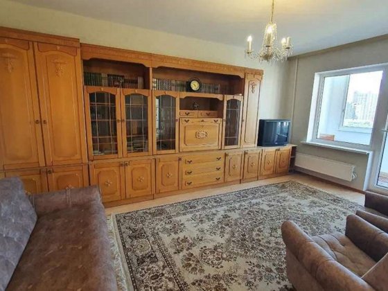 Продаж 2-х кімнатної квартири біля озера Сноячного, Ревуцького,7 Харьківський масив Київ