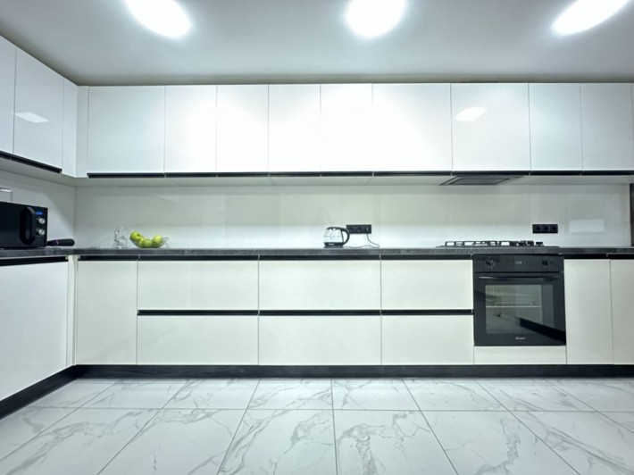 Продаж Квартири 74.60 кв. м з Власним подвірям початок міста - фото 1