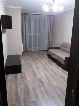 Продаж 1-к квартири Драгоманова 2а Дарницький район - фото 1