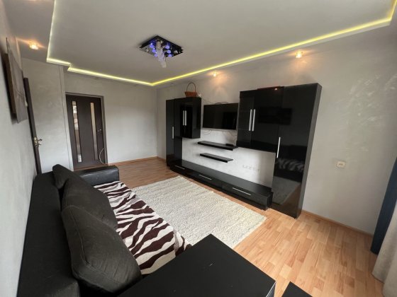 ВЛАСНИК !!! Продам двох кімнатну квартиру по вулиці Карпатська ВЛАСНИК Івано-Франківськ