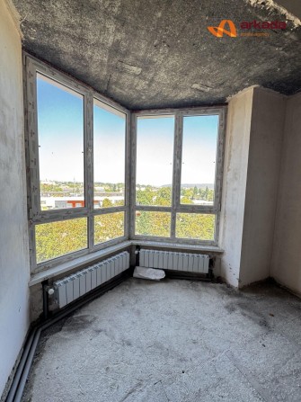 Терміновий продаж, трикімнатна квартира з чорновим ремонтом, Пасічна - фото 1