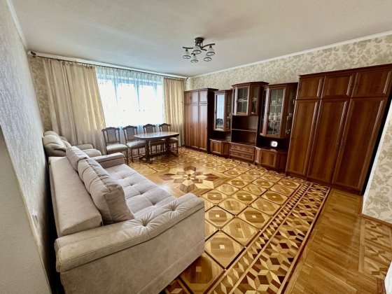 Квартира з ремонтом, меблями і технікою Держпрограми Вишневе