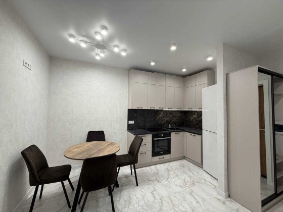 Продаж 2к біля центрального парку,2 окремі спальні та гардеробна! Ирпень