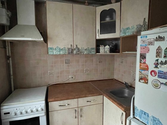 Продам 3 кв Київська 300 В Бровари Бровары