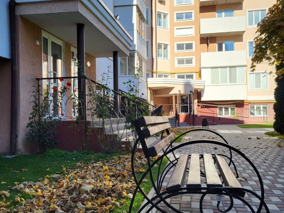 Продам квартиру в цоколі з частковим  ремонтом, ЖК Буча Квартал Буча