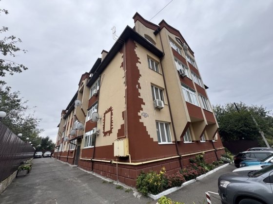 Квартира  у центрі міста Буча