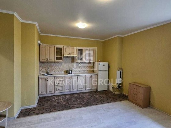 Продається  1-кімнатна квартира з ремонтом в центальній частині Бучі Ирпень