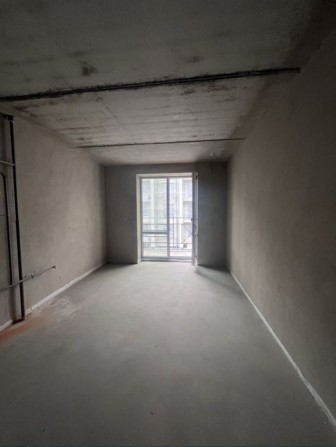 Простора світла студія з БАЛКОНОМ НА ГАЗУ.Держ Програми ТАК - фото 1