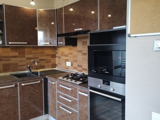 Продаж 3-х кімн на Вітянській Вишневое