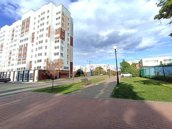 Продаж 1-к, 39 кв м в готовому будинку, 37500 дол. Вишневе