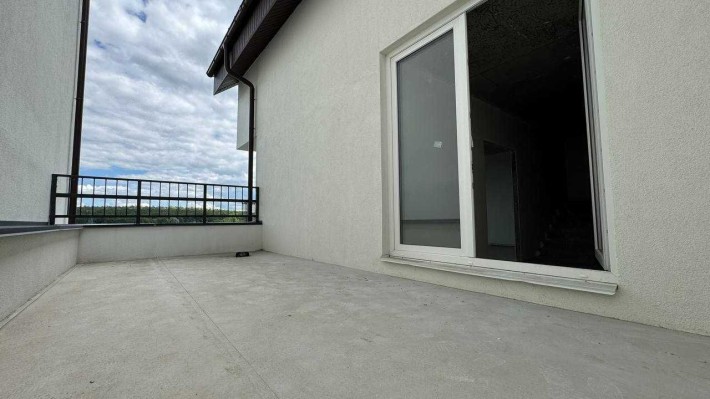 Ваш затишок в передмісті Києва – дворівнева 2к квартира з терасою - фото 1