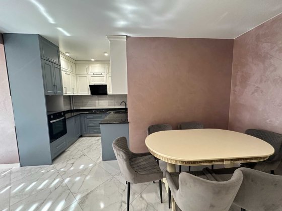 3-кімнатна квартира на Бамі з ремонтом та меблями Ивано-Франковск