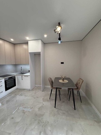 Продаж євро 2к квартири з ремонтом район Центрального парку ЄОселя - фото 1