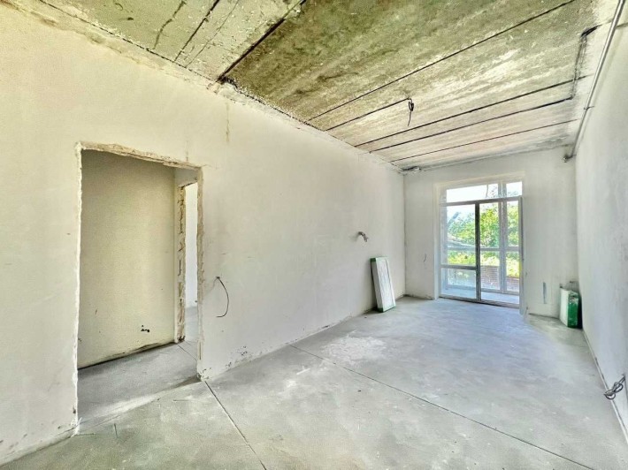 Велика 1к квартира з чорновим ремонтом. Зданий будинок. Ірпінь - фото 1