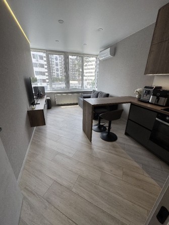 Квартира Ірпінь з дорогим ремонтом, меблями, технікою ЖК Центральний 2 - фото 1