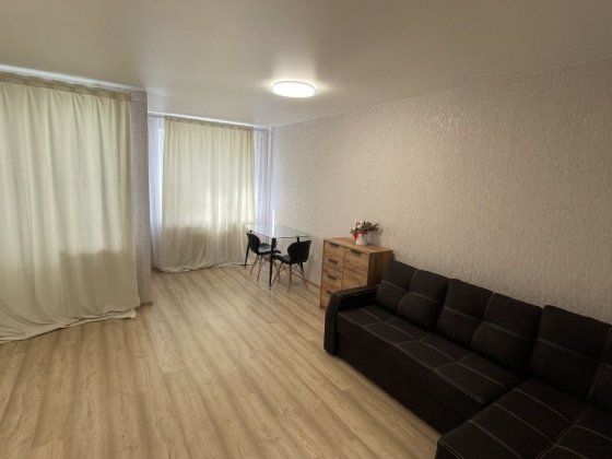 Продам однокімнатну квартиру в Броварах,вул Симоненко 105 Бровары