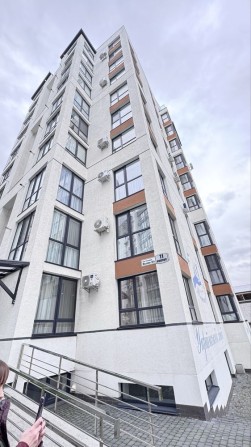 Продаж 2 кімнатної квартири ЖК Липки з видом на міське озеро - фото 1