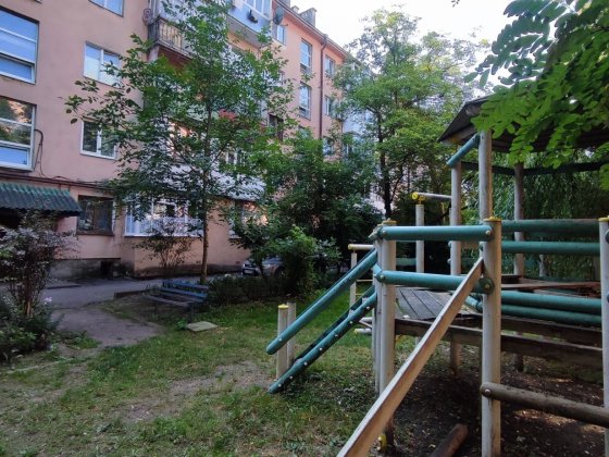 Продаж квартира  2 кімнатна центр Ивано-Франковск