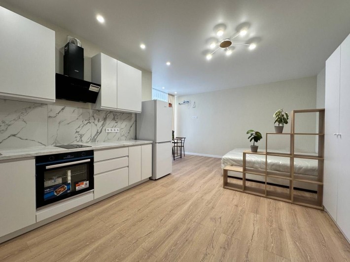 Продам Квартиру з Ремонтом. До Академмістечка 10 хв. Без Комісії !!! - фото 1