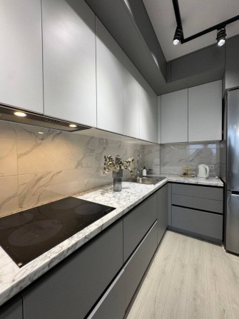 Неймовірна стильна квартира з ремонтом! Газ! 2%! Поруч парк! - фото 1