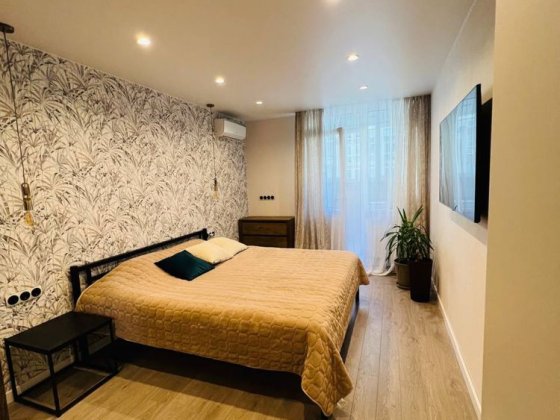 Власник, продам квартиру м.Бровари новий ремонт, вул.В.Симоненко 111 Бровары