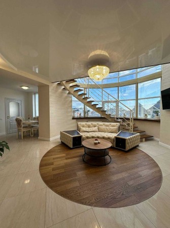 Ексклюзивна квартира у самому серці Івано-Франківська - фото 1