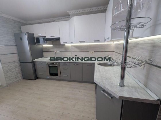 1-кімн квартира / ЖК Олімпійський / генератор, євроремонт Бровары