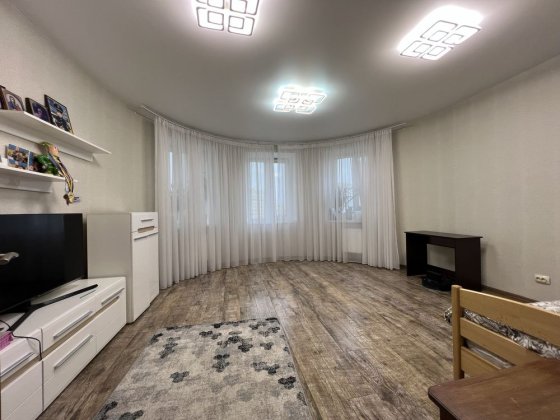 Продам 2 кімнатну квартиру ! Вишневе