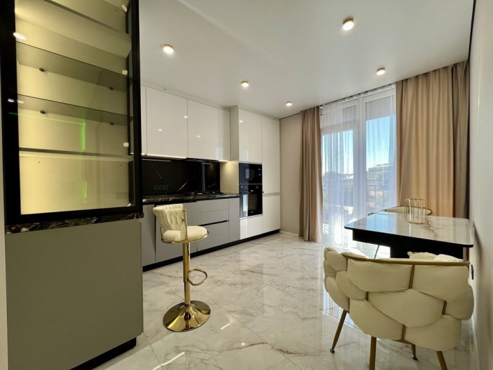 Центр! Топова півторачка 5пов 42м ремонт меблі ЖК Family Plaza Благо - фото 1