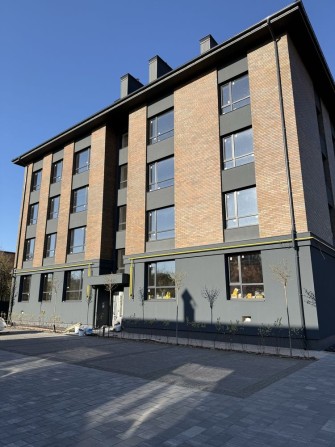 Теміново! 2-кімнатна в центрі Ірпеня! - фото 1