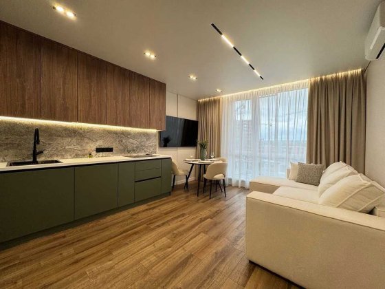 Шикарна квартира з меблями та технікою, біля озера жк Manhattan Ивано-Франковск