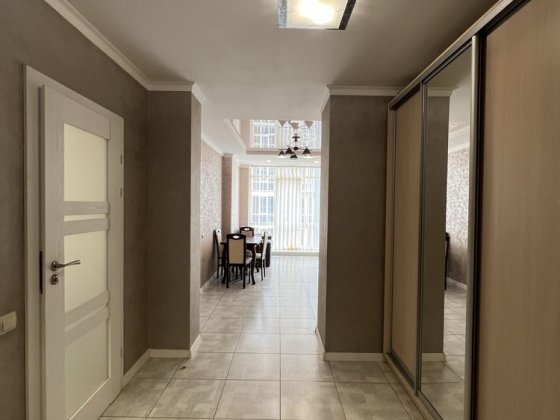 Квартира поблизу центру повністю укомплектована Ивано-Франковск