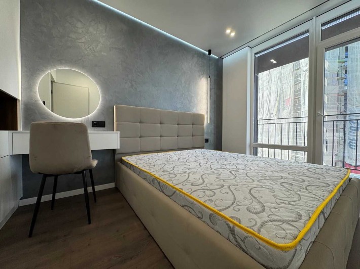 Сучасна півторачка в ЖК Family Plaza - фото 1