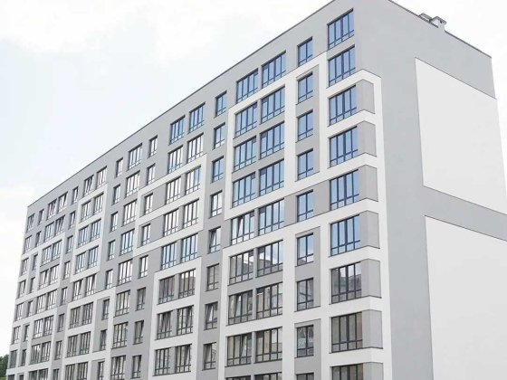 Простора двокімнатна поблизу Епіцентру Ивано-Франковск