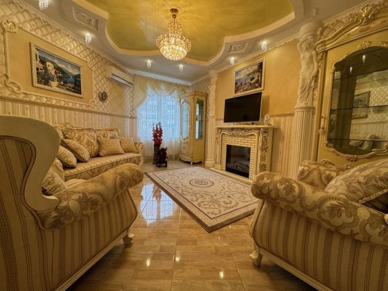 Трикімнатна Буча Новатор. Газ, оформлення 2%!