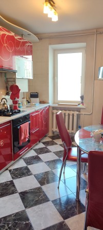 Продам трикімнатну квартиру в Вишневому - фото 1