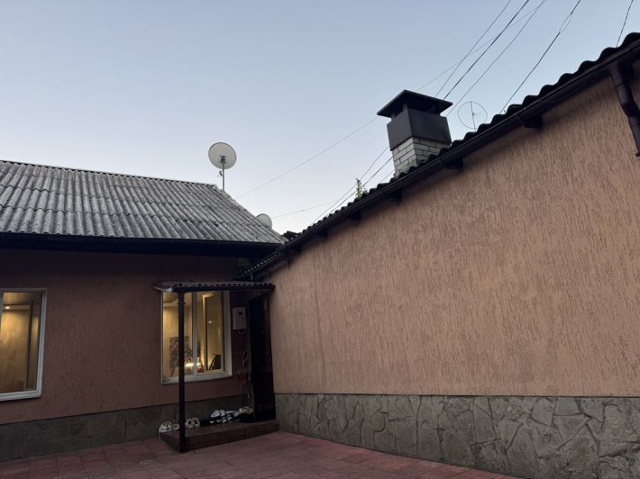 Терміновий продаж частини будинку від власника - фото 1