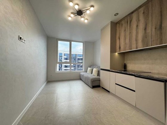 Чудова велика двокімнатна квартира з меблями та технікою біля річки Ивано-Франковск