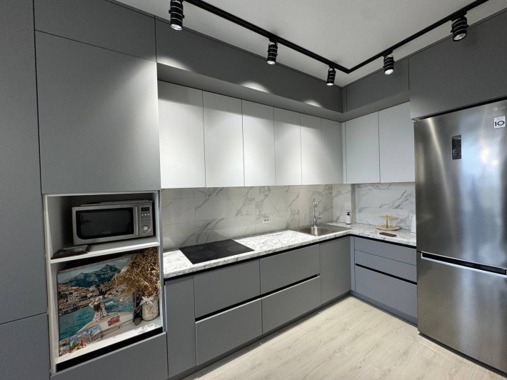 ТЕРМІНОВО 1 кімнатна квартира. ГАЗ, тепла підлога. Податки 2% - фото 1