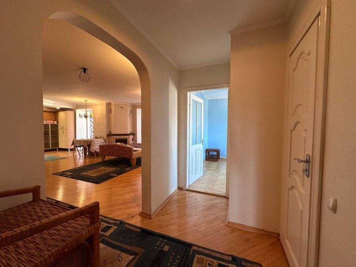 Продаж 3к. кв. 82 м2 з індивідуальним опаленням, цегляний будинок - фото 1