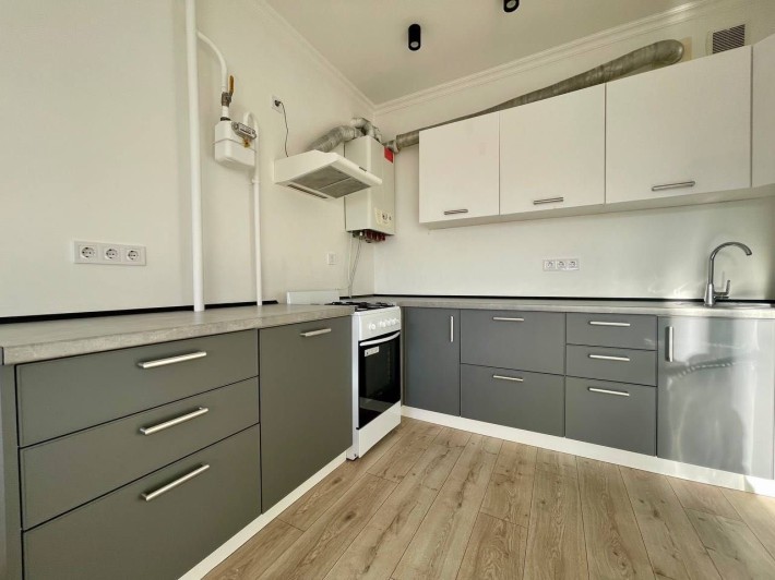 Велика однокімнатна квартира. Мінімальні податки -2%! - фото 1