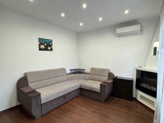 Продаж 1к квартири 42м2 з ремонтом поруч з Центральним парком Ірпінь