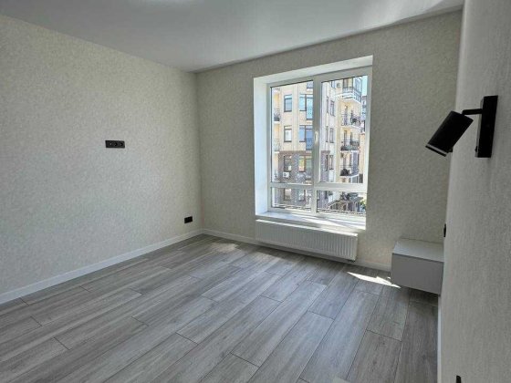 Повноцінна 3к квартира, Новий ремонт, Швидкий виїзд на Київ Ирпень