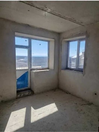 2 кім. квартира в обжитому будинку з усіма комунікаціями - фото 1