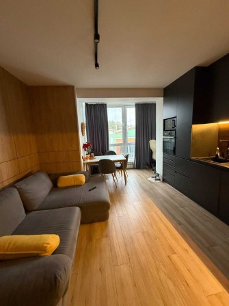 Затишна 2-К Квартира з Новим Ремонтом! Мін.Оформлення! Газ - фото 1