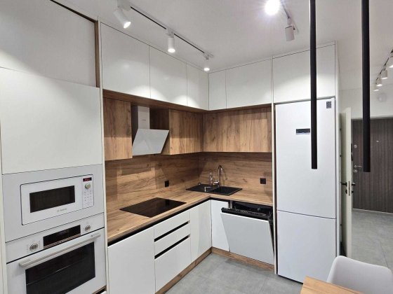 ТЕРМІНОВО! Продаж квартири з терасою, ремонтом! Івано-Франківськ