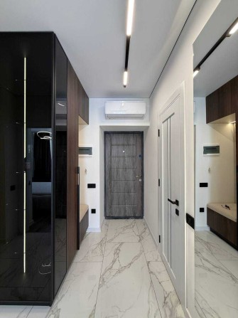 Продаю стильну 1,5 кімнатну квартиру ЖК Містечко Центральне - фото 1