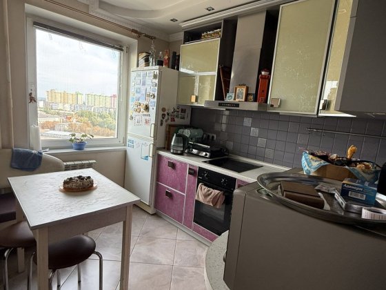 Продам 3 кім квартиру Москаленко 8а Бровары